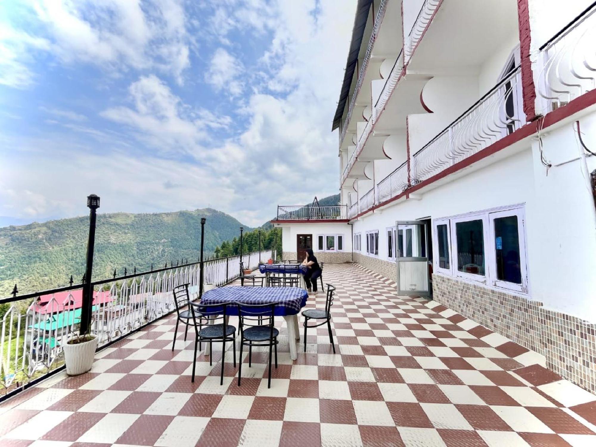 Sparkle Star Resort Khajjiar Εξωτερικό φωτογραφία
