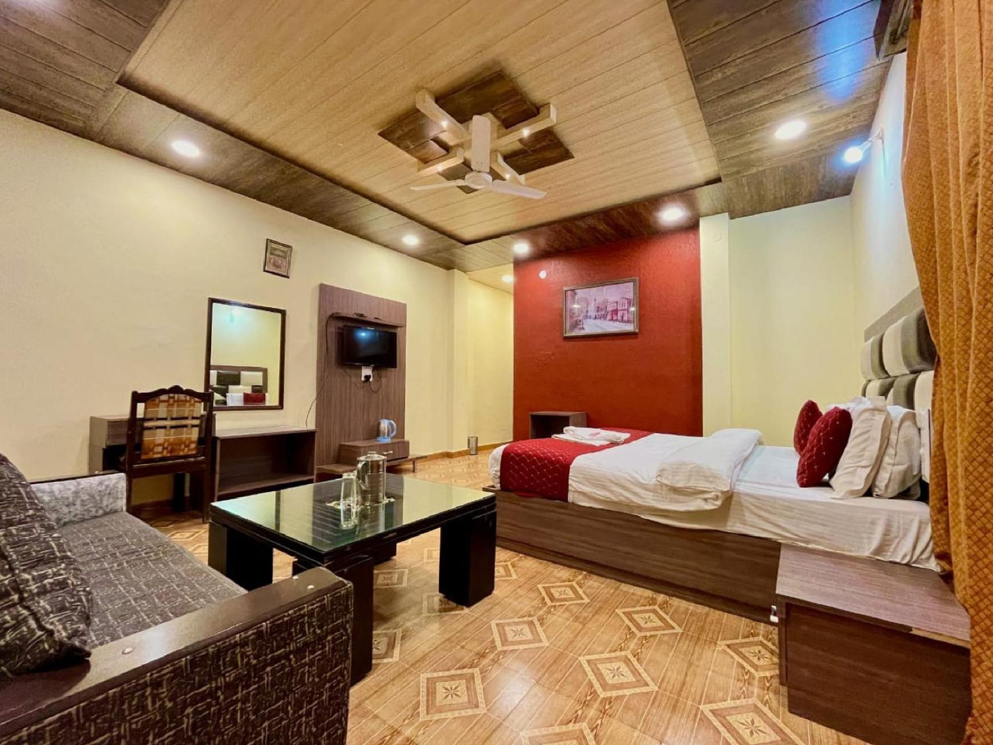 Sparkle Star Resort Khajjiar Εξωτερικό φωτογραφία