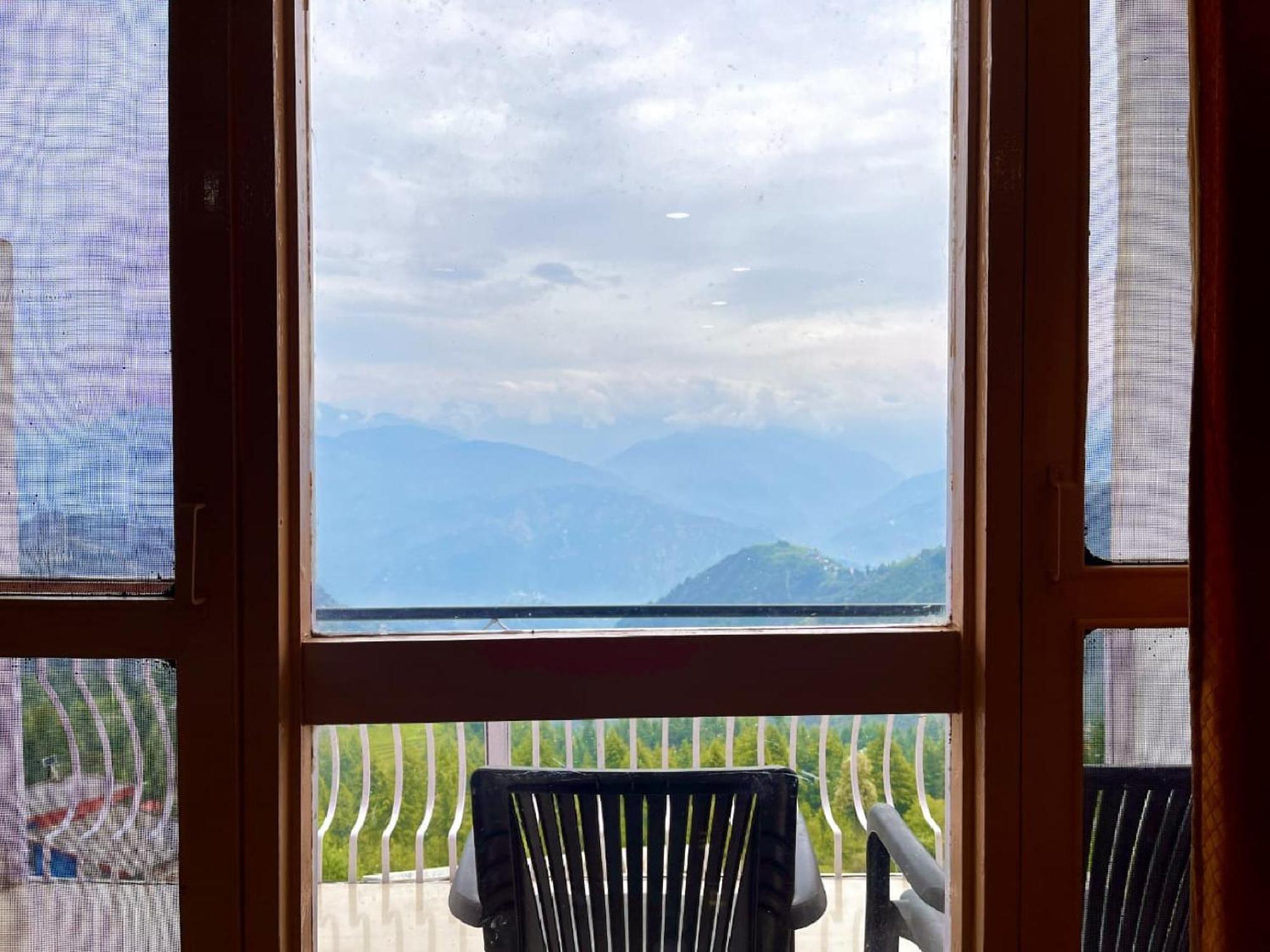Sparkle Star Resort Khajjiar Εξωτερικό φωτογραφία