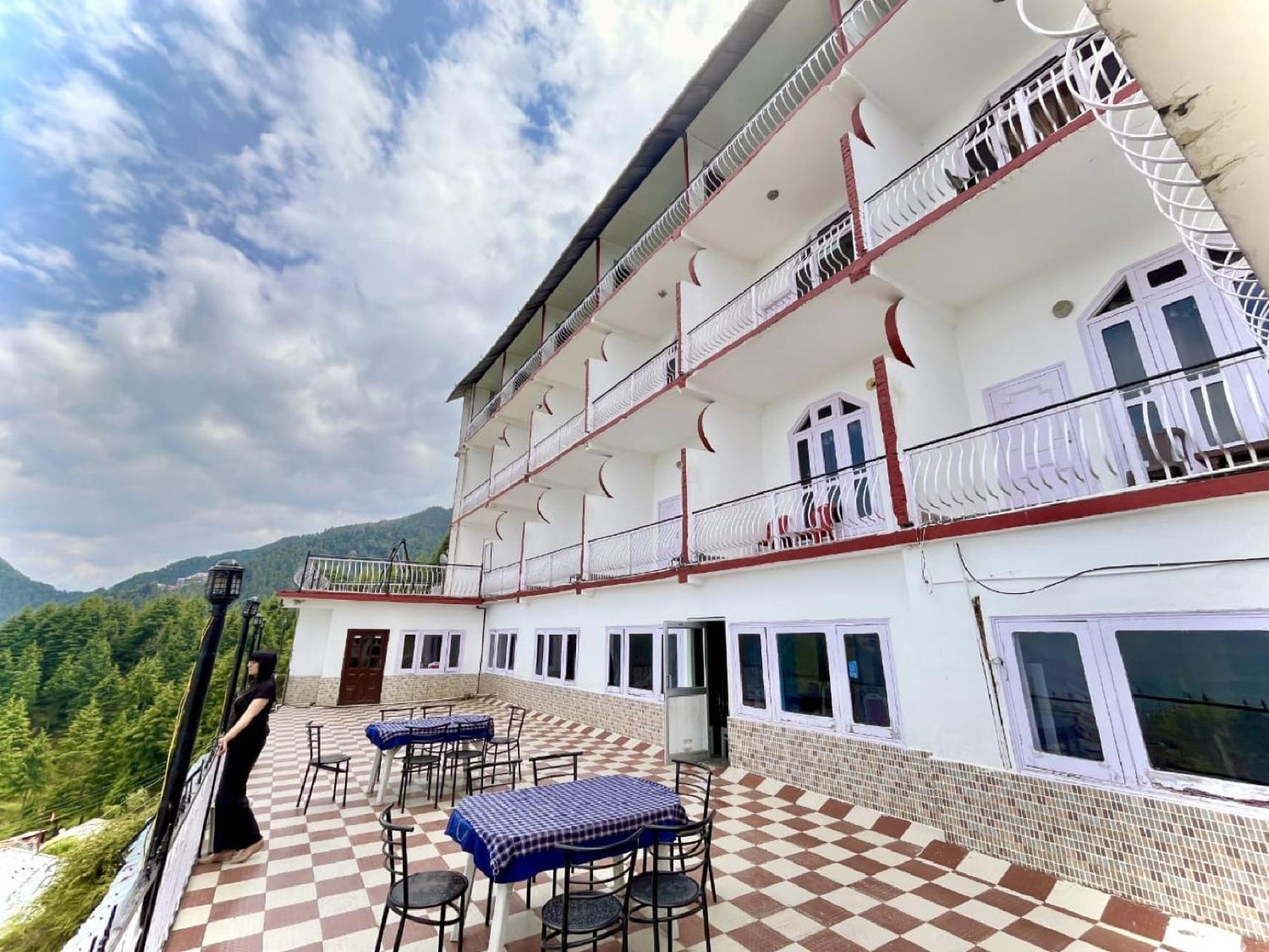 Sparkle Star Resort Khajjiar Εξωτερικό φωτογραφία